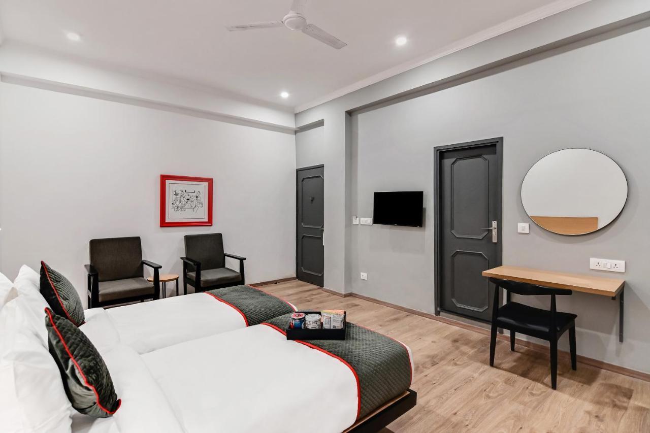 Super Townhouse Vijay Khand Gomti Nagar Hotel Lucknow Ngoại thất bức ảnh